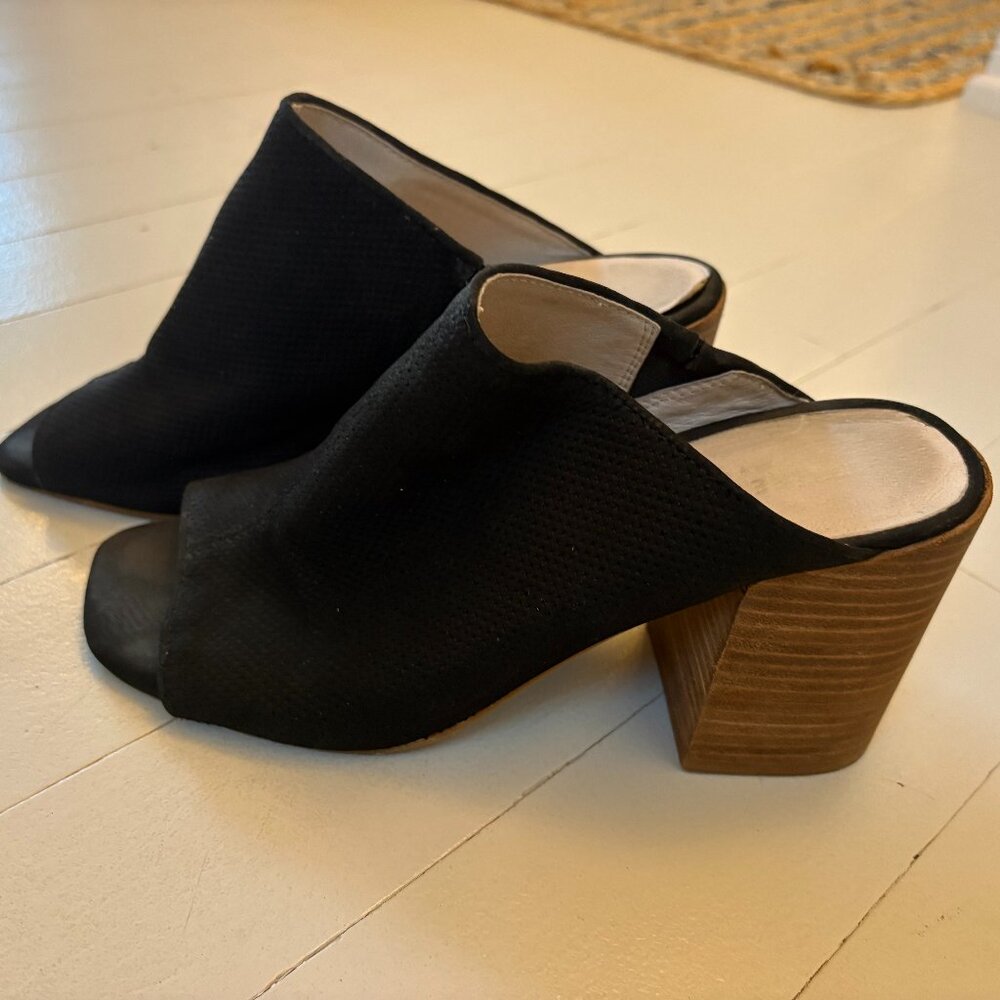 Kenneth Cole Black Textured Mule Heels Block Heel Size 7.5